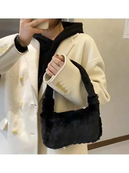 Плюшевая сумка-багет