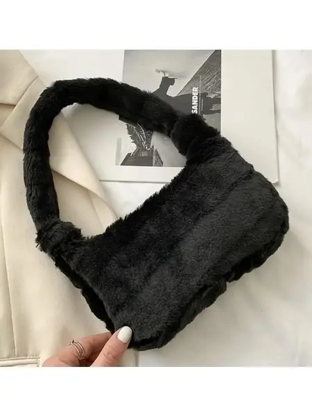 Плюшевая сумка-багет