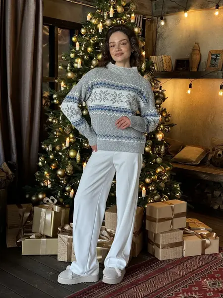 Свитер оверсайз