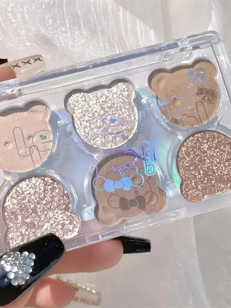 Палетка теней для век