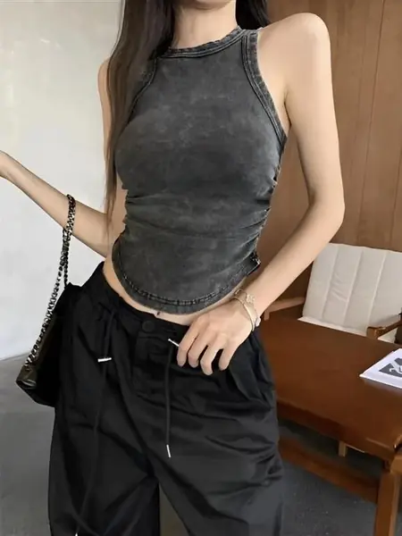 Топ в стиле ретро