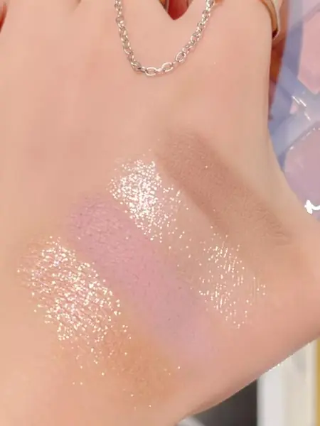 Палетка теней для век