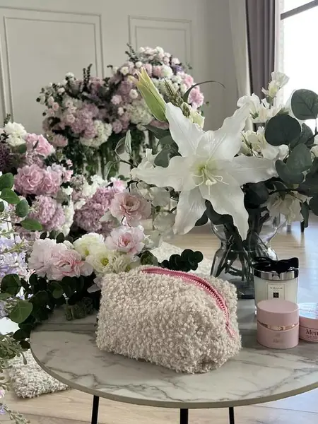Косметичка плюшевая