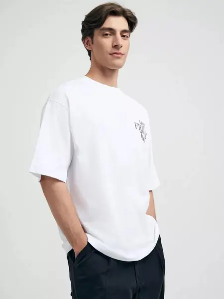 Оверсайз футболка из хлопка