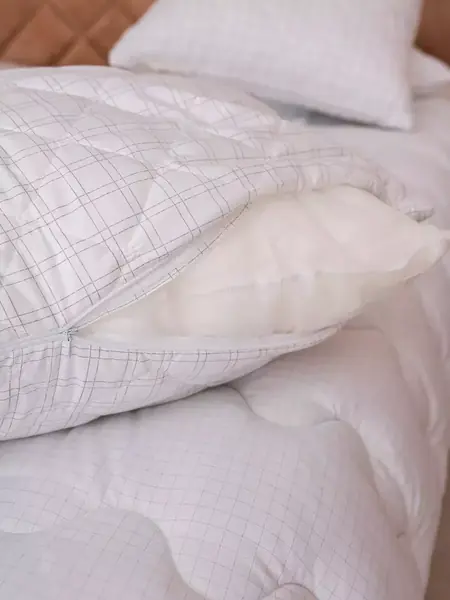 Подушка 70х70