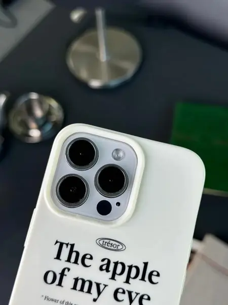 Чехол для iPhone.