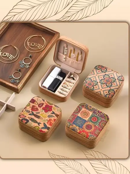 Шкатулка для украшений