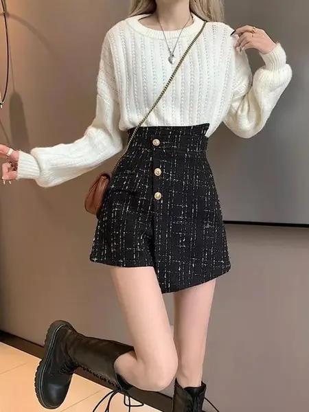 Твидовая юбка-шорты в офисном стиле