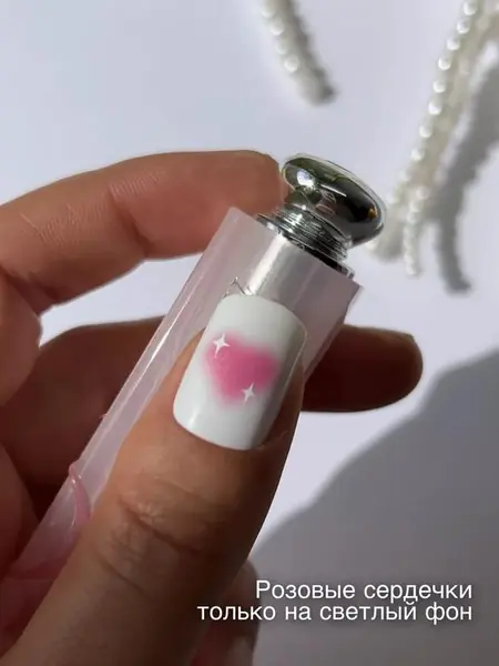 Слайдеры-наклейки для ногтей в виде сердечек