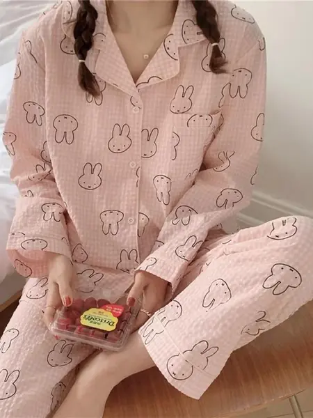 Пижама с зайчиками