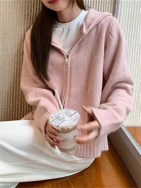 Тёплый кардиган на молнии с капюшоном