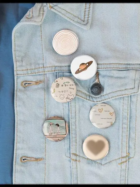 Значки на рюкзак