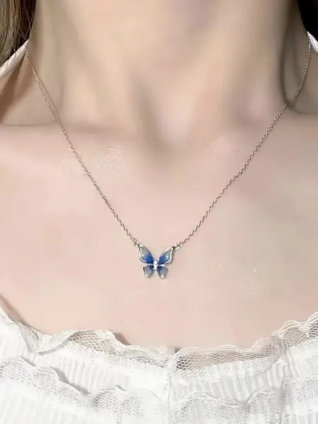 Подвеска на шею «Бабочка»