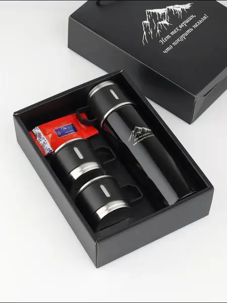 Подарочный набор термоса с кружками