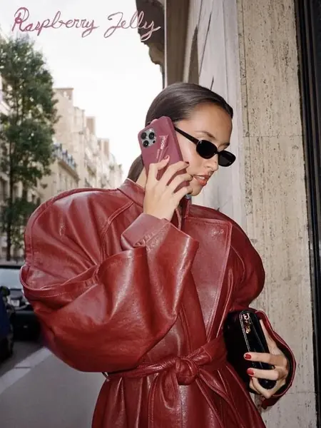 Чехол на iPhone, силиконовый