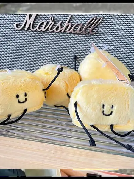 Мягкая игрушка-брелок «Амеба»