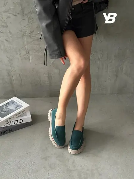 Лоферы на танкетке