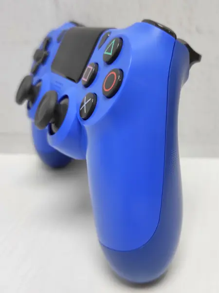 Геймпад Sony DualShock 4
