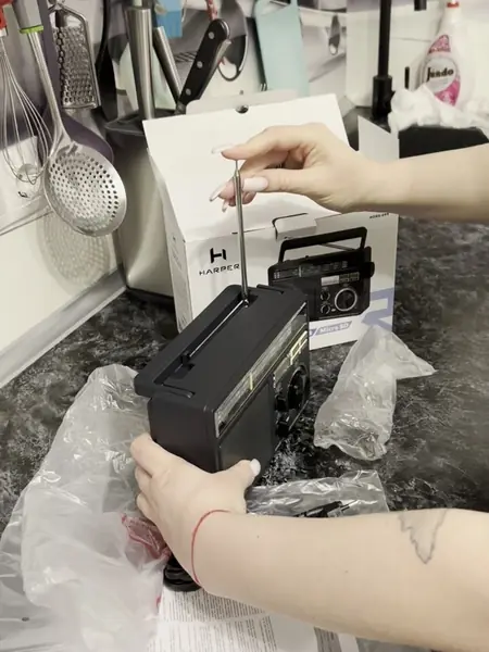 Радиоприёмник HARPER