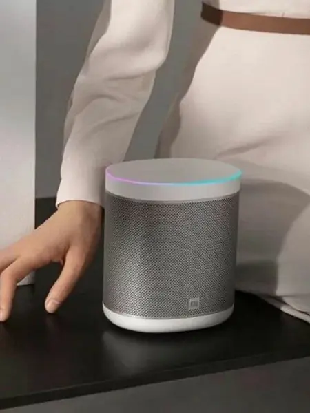 Умная колонка Mi