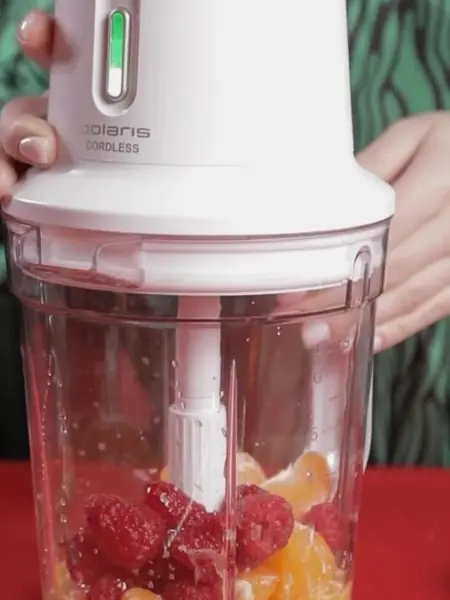 Настольный блендер Polaris