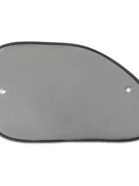 Боковые и задние солнцезащитные шторки.