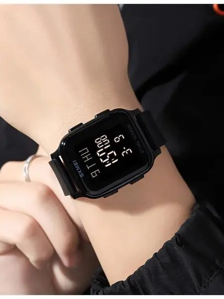 Наручные часы SKMEI