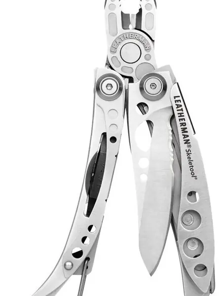Мультитул Leatherman Skeletool