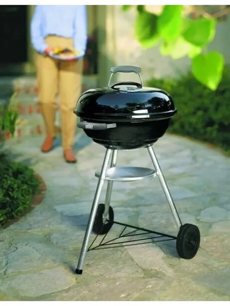 Гриль-барбекю Weber Compact