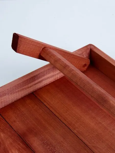 Столик для завтрака