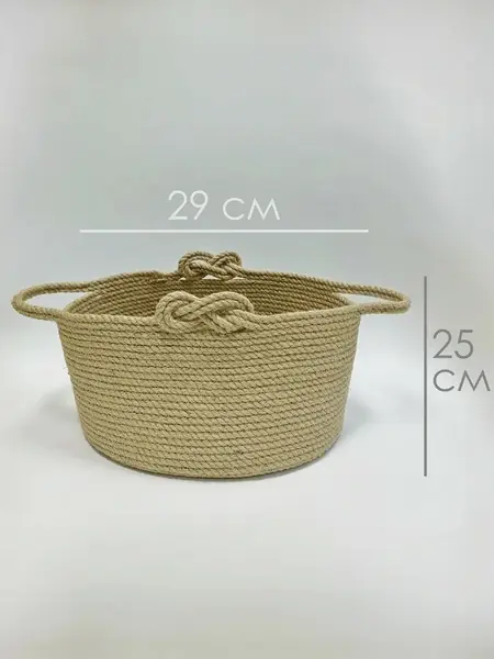 Плетеная корзина