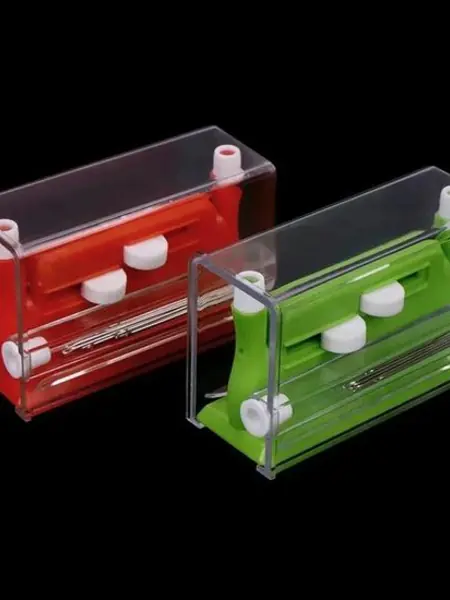 Автоматический нитевдеватель для вязания