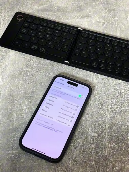 Беспроводная складная клавиатура