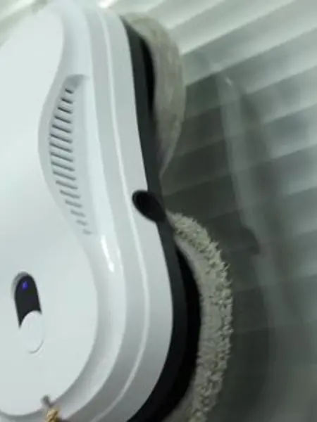 Робот мойщик окон KaringBee