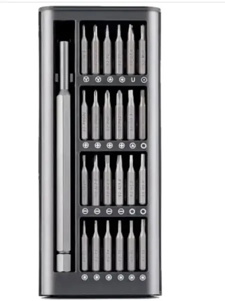 Набор профессиональных отвёрток с магнитными насадками.