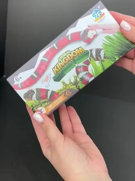 Игрушка-змейка для питомцев