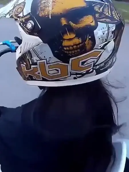 Экшн камера SJCAM C200