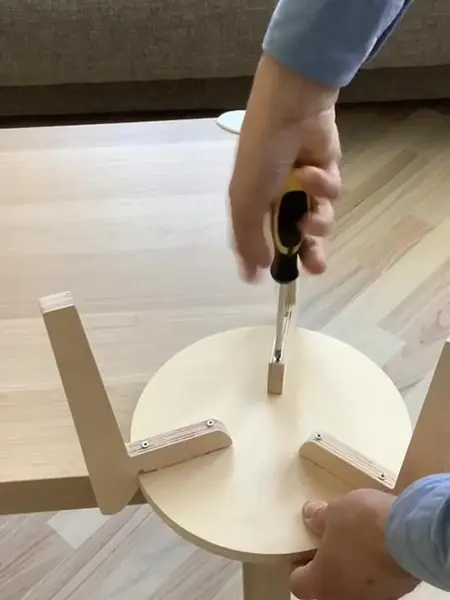 Подставка для цветов круглая