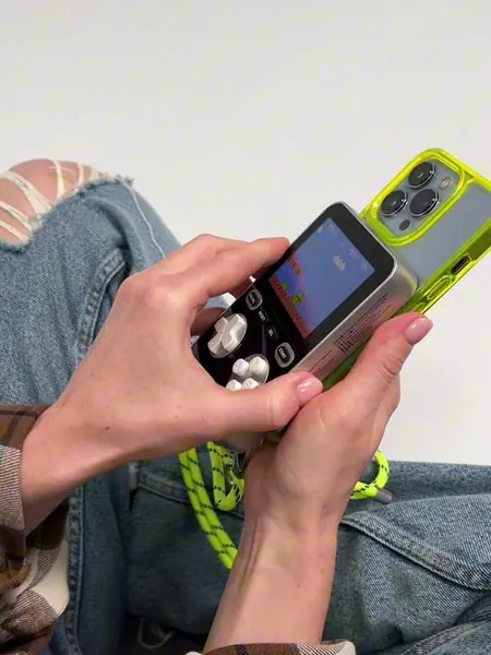 Портативная игровая приставка DANDY