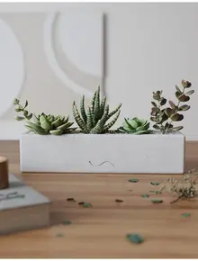 Кашпо для цветов Emily.